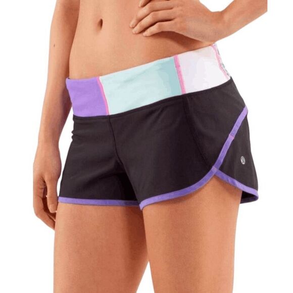 LULULEMON ATHLETICA Speed Short '2.5" Size 4 - Picture 1 of 4